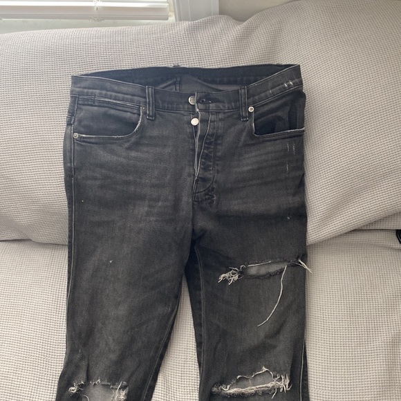 Read - Picture 2 of 4